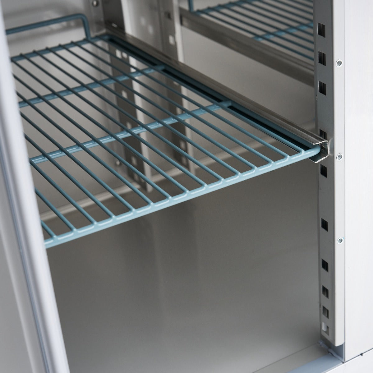 Réfrigérateur de comptoir - 223 cm - 4 portes