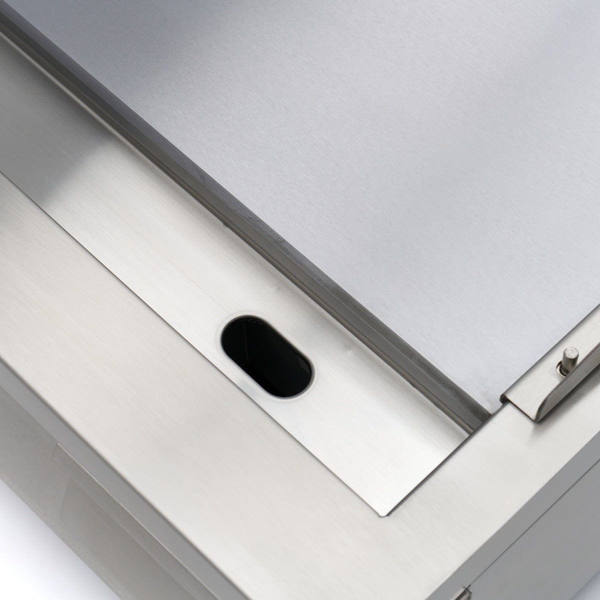 Plancha à induction 700 - lisse et rainurée - 5 000 W - double