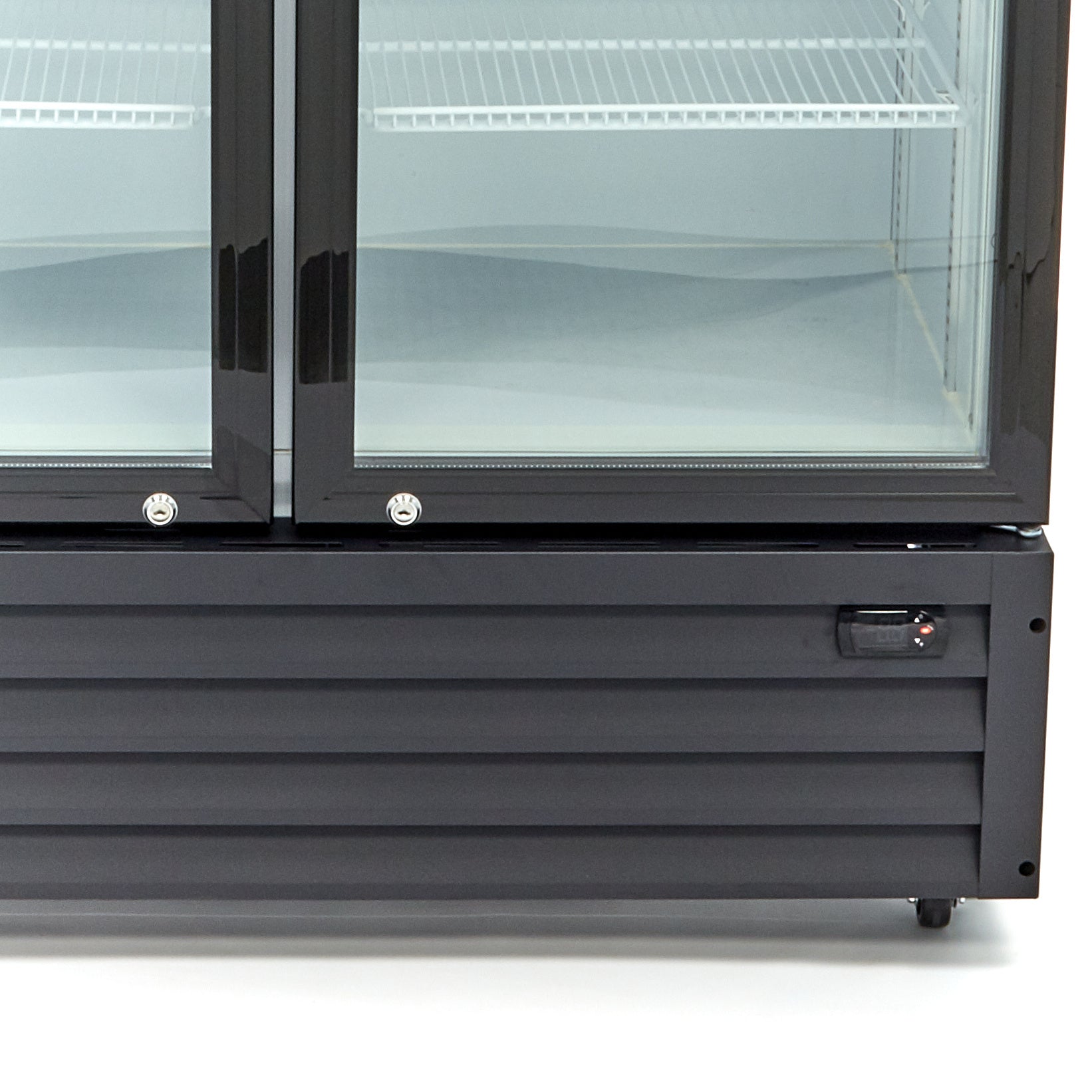 Boissons réfrigérateur - 700 L - 8 étagères réglables